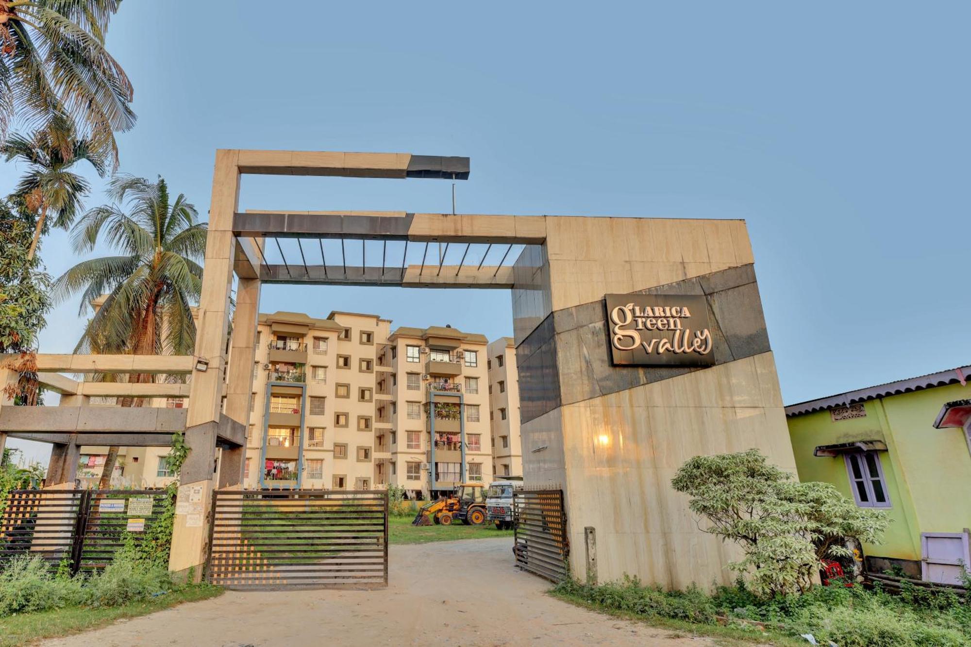 Oyo Flagship Larica Green Valley Guwahati Ngoại thất bức ảnh